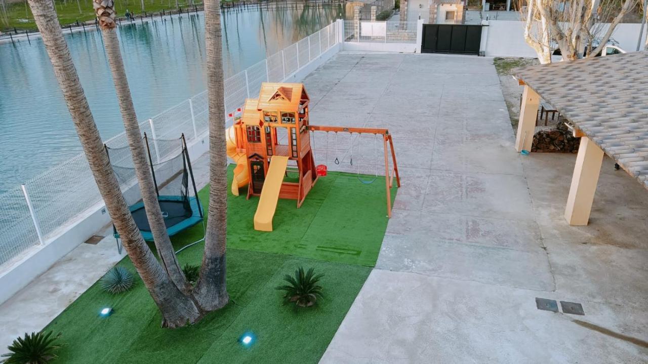 Las Palmeras Playamonte Navarres Екстер'єр фото